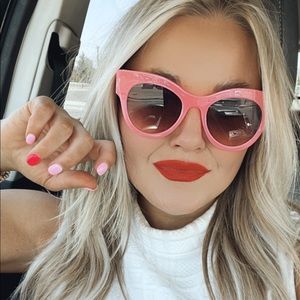 Meet your Posher, Brady